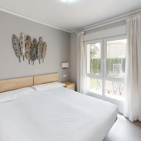 Holiday home Pinnacle By On Travel